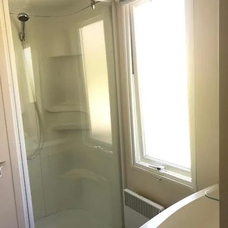 Mobil-home Dans Camping * Bec-de-Mortagne